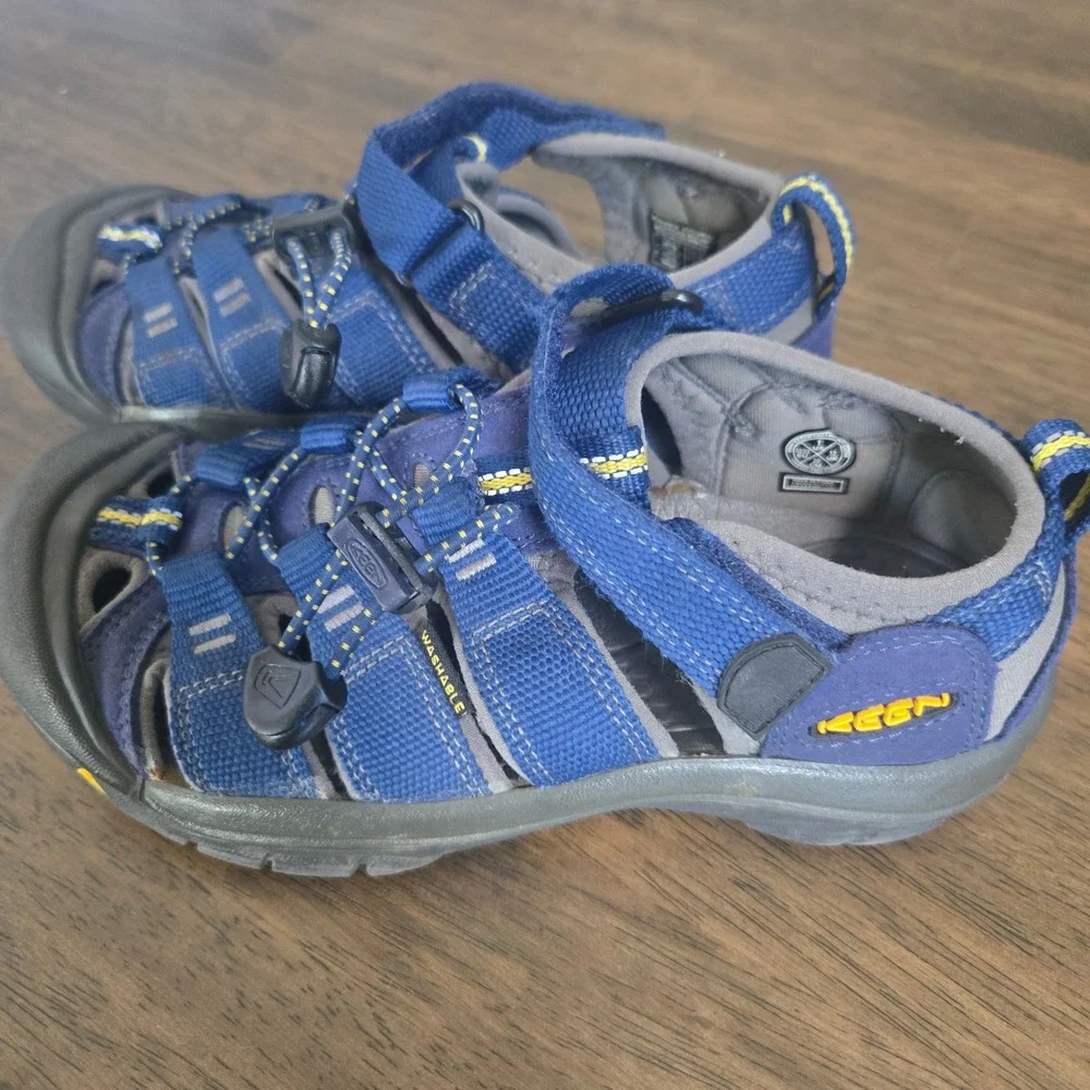 Keen Newport H2 Kids Blue Grey Water Sandals Hiking Shoes Size 1 1009962
